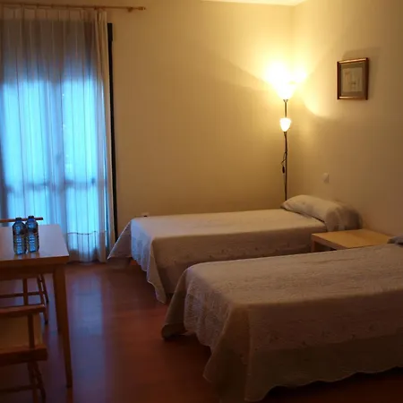 Turisticos La Pena Appartement Banos De Montemayor